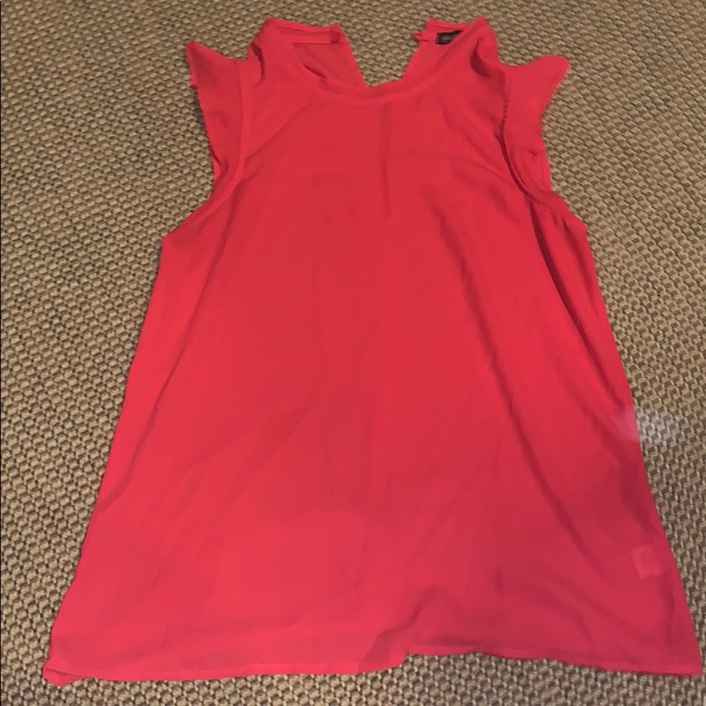 Gibson reddish/coral top.